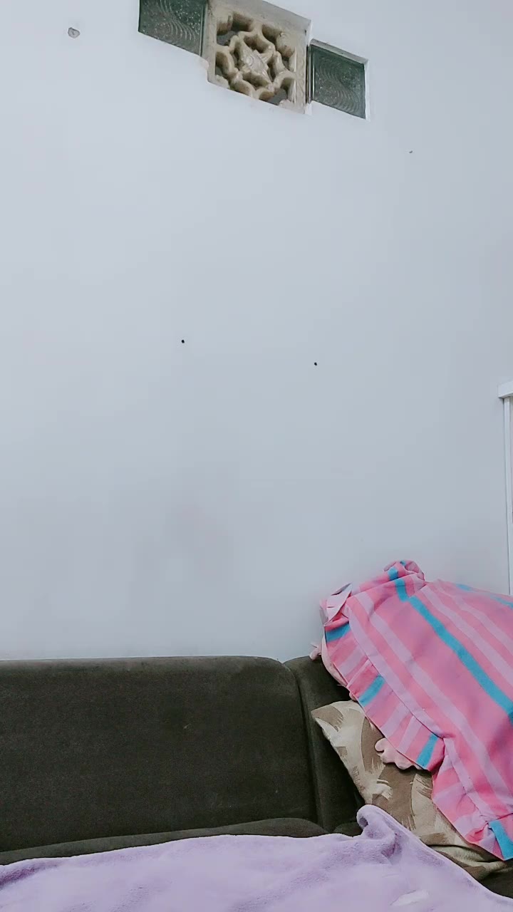 Jessie Omek Santuy Pakai Mainan Barunya ID 12627890 Mango